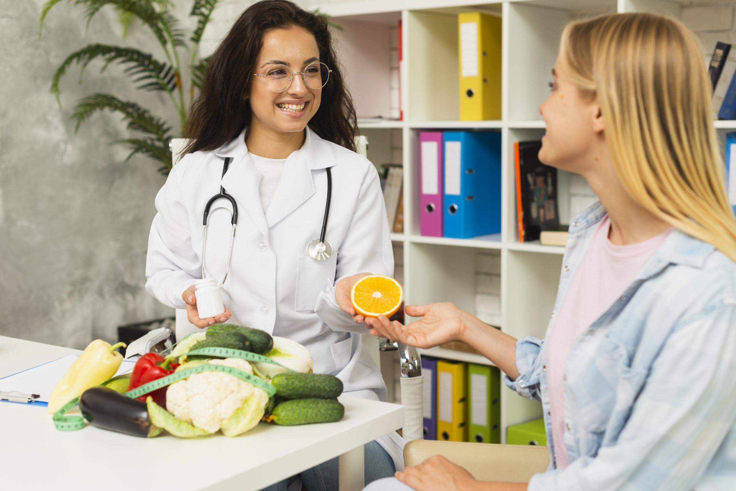 Medical professional and patient discuss food and supplements